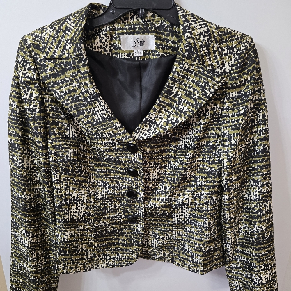 Le Suit Black and Olive Green Skirt & Blazer Size 10 - Picture 2 of 14